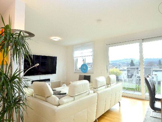 Wohnung zur Miete 1.340 € 2 Zimmer 90 m² 4. Geschoss frei ab 07.11.2025 Schopfheim 79650
