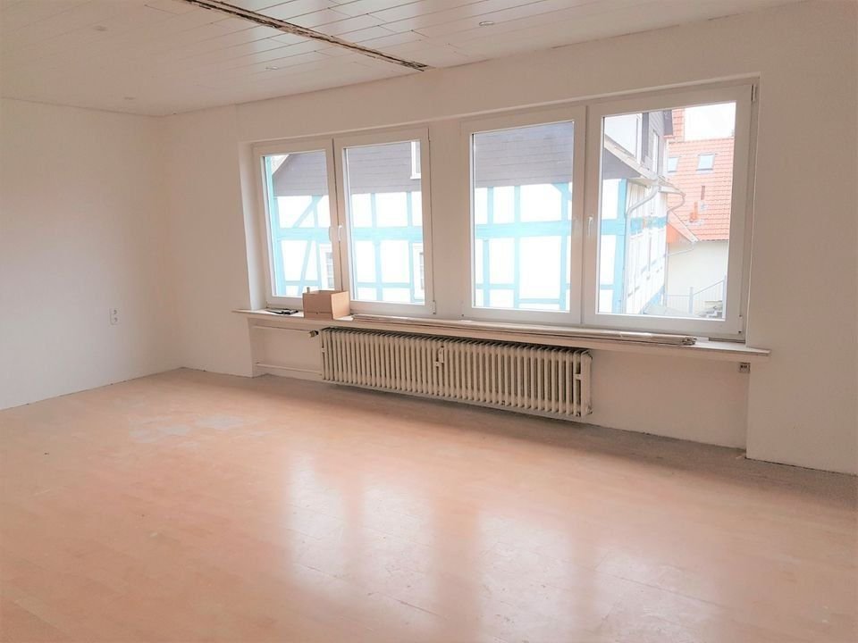 Wohnung zur Miete 750 € 3 Zimmer 100 m²<br/>Wohnfläche 1.<br/>Geschoss Altenbauna Baunatal 34225