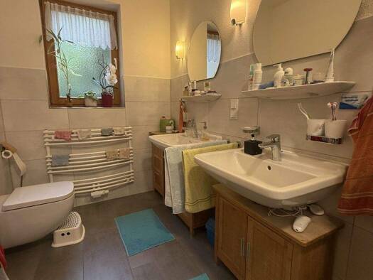 Einfamilienhaus zum Kauf 245.000 € 11 Zimmer 312 m² 500 m² Grundstück Mozartstraße 11 Falkenstein Falkenstein/Vogtland 08223