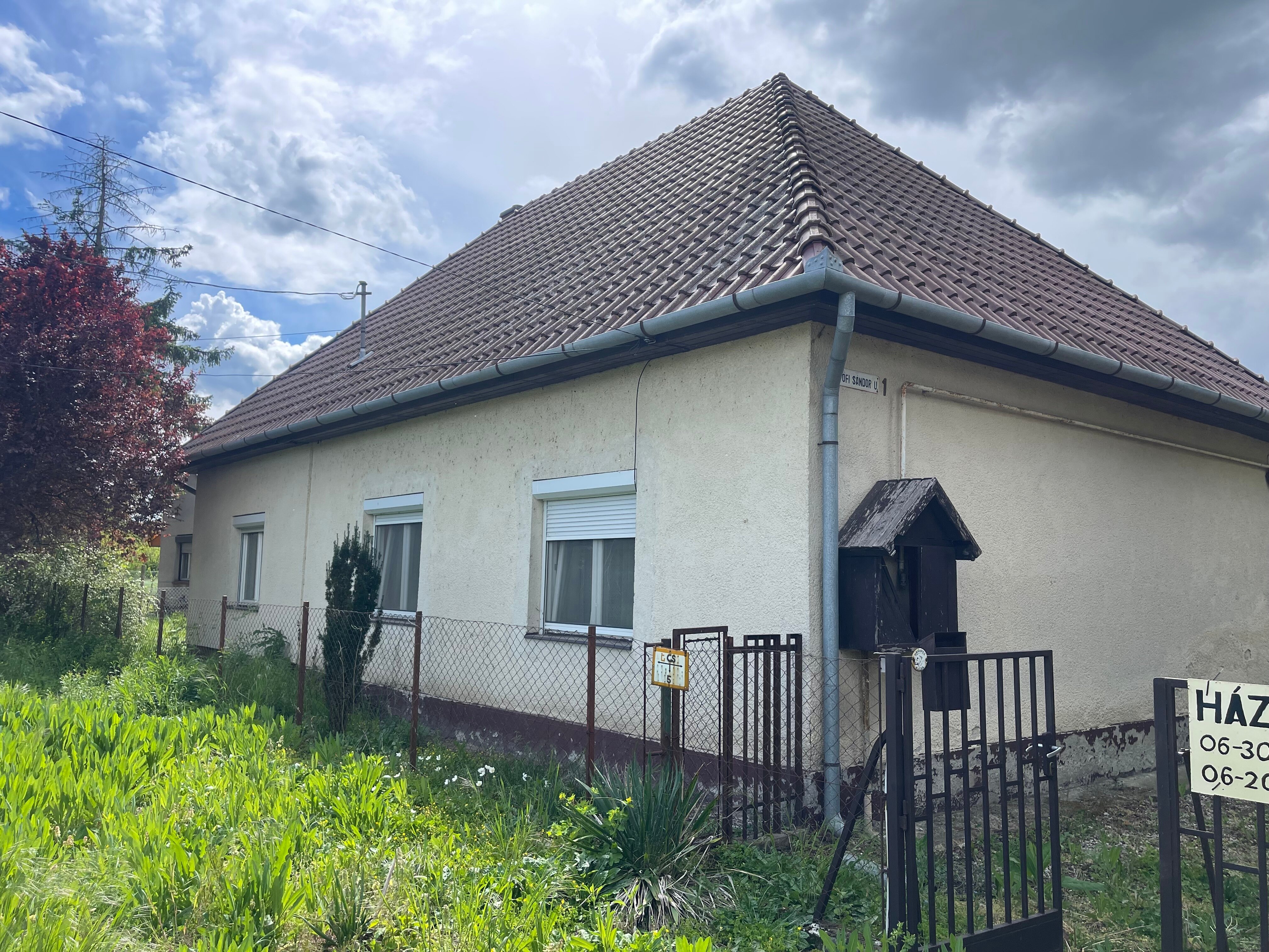 Einfamilienhaus zum Kauf 133.000 € 3 Zimmer 100 m²<br/>Wohnfläche 4.692 m²<br/>Grundstück ab sofort<br/>Verfügbarkeit Siójut 8652