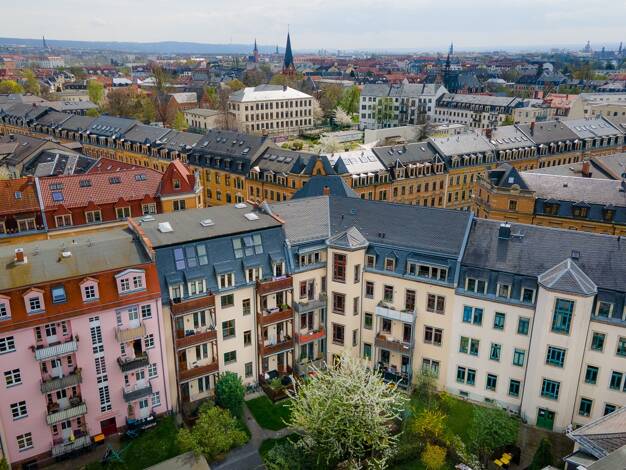 Wohnung zum Kauf 325.000 € 4 Zimmer 98,2 m² Pieschen-Süd Dresden 01127