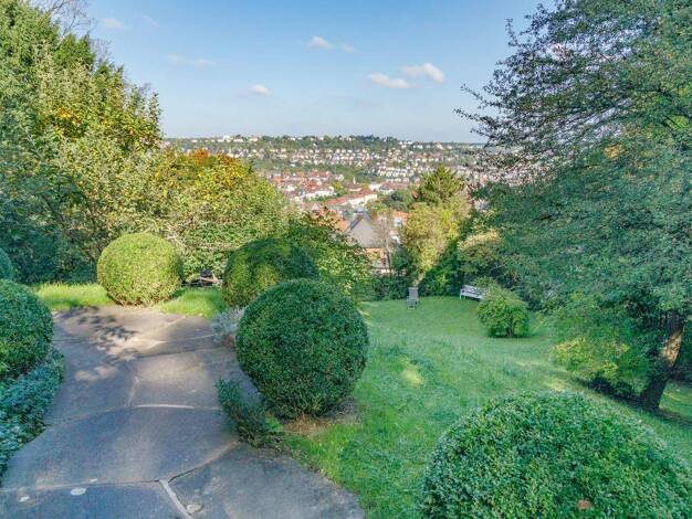 Doppelhaushälfte zum Kauf 2.490.000 € 8 Zimmer 270 m² 1.132 m² Grundstück West Stuttgart 70197