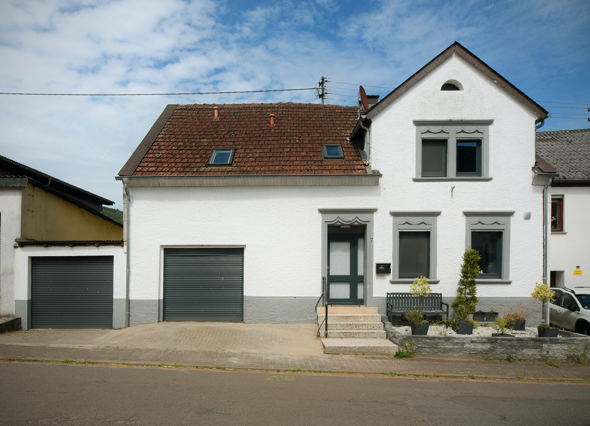 Einfamilienhaus zum Kauf 277.000 € 5 Zimmer 180 m²<br/>Wohnfläche 524 m²<br/>Grundstück Forsthofstraße 7 Wadrill Wadern 66687