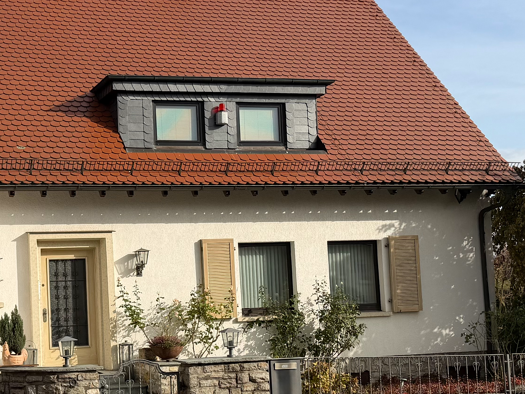 Einfamilienhaus zum Kauf 8 Zimmer 183 m² 681 m² Grundstück frei ab sofort Friedrichsdorf 61381
