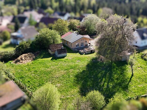 Einfamilienhaus zum Kauf provisionsfrei 840.000 € 3 Zimmer 113,2 m² 2.874 m² Grundstück In den Gärten 2 Liemersbach Großerlach 71577