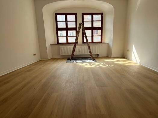 Wohnung zur Miete 590 € 3 Zimmer 85 m² 1. Geschoss frei ab sofort Querfurt 06268