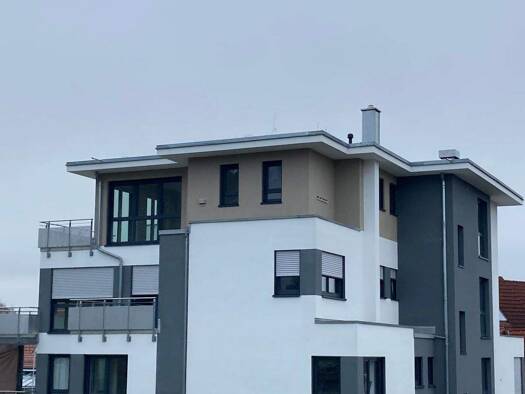 Wohnung zur Miete 910 € 2,5 Zimmer 80 m² 4. Geschoss frei ab sofort Denkinger Straße 13 Frittlingen 78665