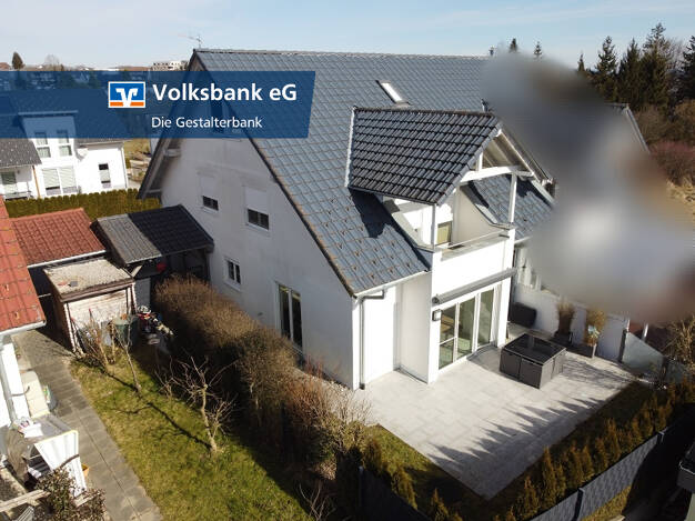 Doppelhaushälfte zum Kauf 542.000 € 6 Zimmer 141,8 m² 231 m² Grundstück Schwenningen Villingen-Schwenningen 78054