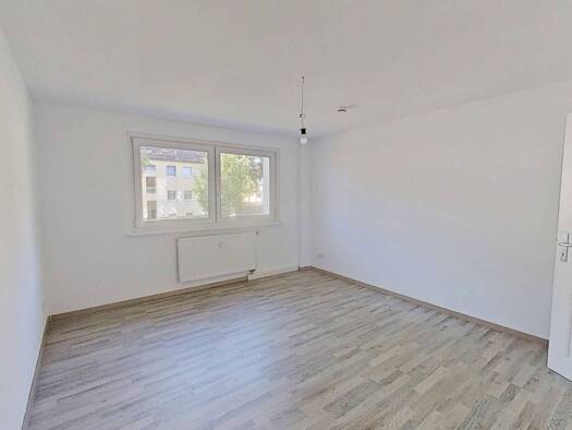 Wohnung zur Miete 362 € 1 Zimmer 36,1 m² EG frei ab sofort Waldenburgstraße 5 Laineck Bayreuth 95448