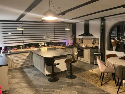 Einfamilienhaus zum Kauf provisionsfrei 380.000 € 8 Zimmer 282 m² 736 m² Grundstück Zum Kim 24 Grimburg 54413