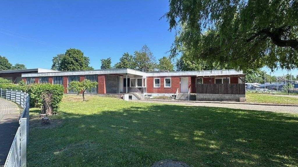 Freifläche zum Kauf 520.000 € 173 m² Lagerfläche Bergen 29303