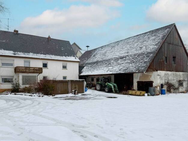 Bauernhaus zum Kauf 298.000 € 10 Zimmer 200,1 m² 3.000,1 m² Grundstück Blumenrod Rödental 96472