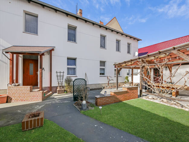 Haus zum Kauf 249.900 € 16 Zimmer 548 m² 1.507 m² Grundstück Altdöbern 03229