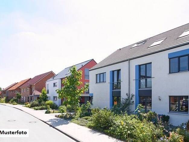 Mehrfamilienhaus zum Kauf 104.000 € 199 m² 830 m² Grundstück Etzdorf Heideland 07613