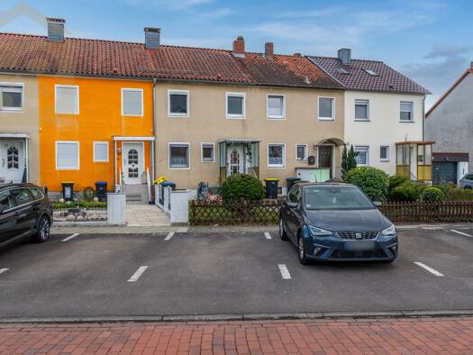 Reihenmittelhaus zum Kauf 229.000 € 4 Zimmer 87 m² 298 m² Grundstück Vorsfelde Wolfsburg 38448