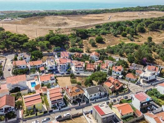 Haus zum Kauf 595.000 € 86 m² 370 m² Grundstück Charneca de Caparica e Sobreda 2820