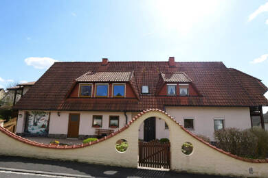 Mehrfamilienhaus zum Kauf 475.000 € 8 Zimmer 276 m² 1.079 m² Grundstück Seßlach Seßlach 96145