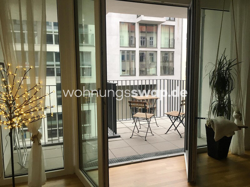 Apartment zur Miete 500 € 2 Zimmer 45 m²<br/>Wohnfläche 3.<br/>Geschoss Prenzlauer Berg 10405