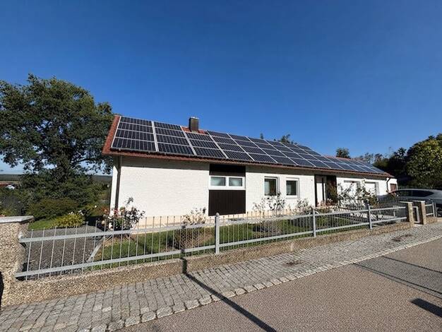 Einfamilienhaus zum Kauf 590.000 € 5 Zimmer 118,2 m² 1.105 m² Grundstück Regenstauf Regenstauf 93128