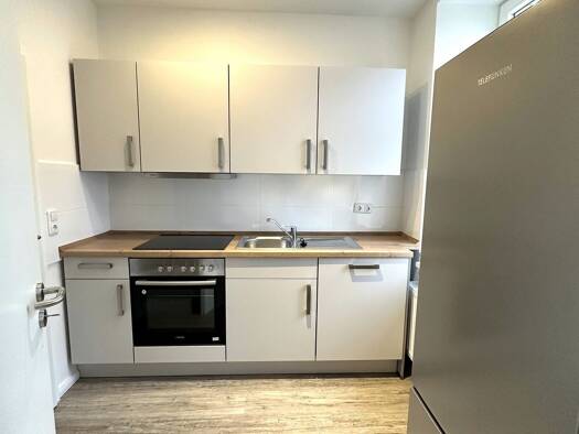Wohnung zur Miete 570 € 3 Zimmer 82,9 m² 1. Geschoss Stendaler Straße 2A Alte Neustadt Magdeburg 39106