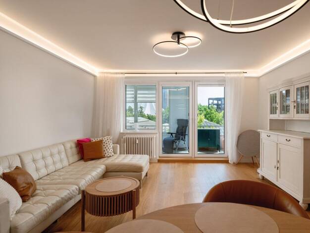 Wohnung zum Kauf provisionsfrei 650.000 € 3 Zimmer 82 m² 3. Geschoss Schöneberger Straße 12 Kreuzberg Friedrichshain-Kreuzberg 10963