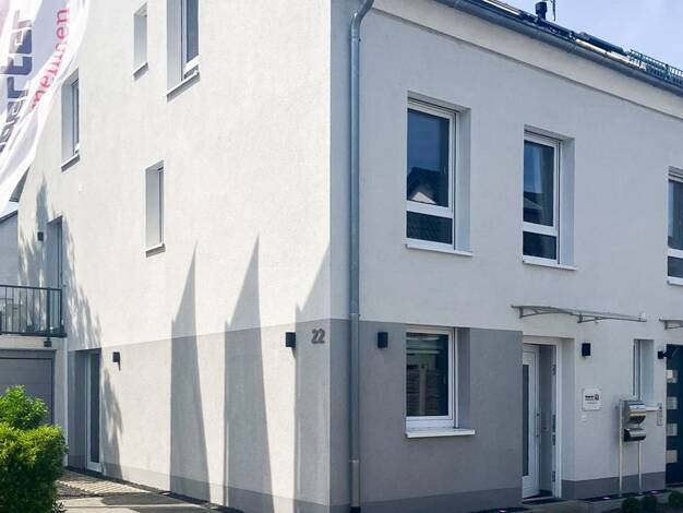 Einfamilienhaus zum Kauf - Erstbezug 785.000 € 5 Zimmer 143,6 m² 125 m² Grundstück Meisenstraße 3 Schwalbach 65824