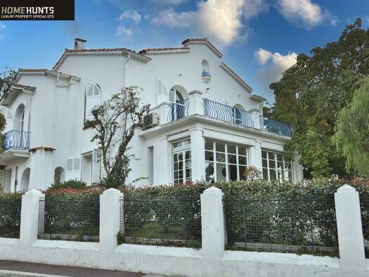 Einfamilienhaus zum Kauf 3.300.000 € 255 m² 1.000 m² Grundstück NICE - MONT BORON 06236