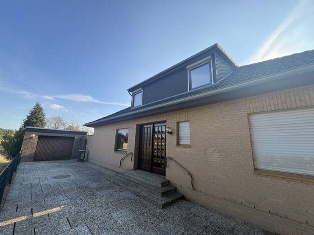 Einfamilienhaus zum Kauf 279.000 € 6 Zimmer 141 m² 1.440 m² Grundstück Beckedorf Schwanewede 28790