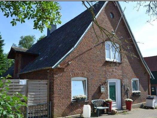 Bauernhaus zum Kauf 234.000 € 5 Zimmer 266 m² 5.050 m² Grundstück Lebrade 24306