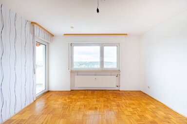 Wohnung zur Miete 1.100 € 3 Zimmer 77,6 m² 7. Geschoss frei ab 01.11.2024 Lengfeld Würzburg 97076