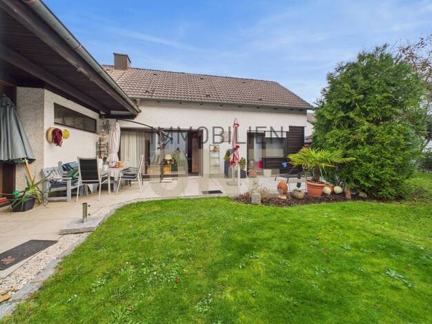 Einfamilienhaus zum Kauf 490.000 € 4 Zimmer 138,1 m² 436 m² Grundstück Abensberg 93326