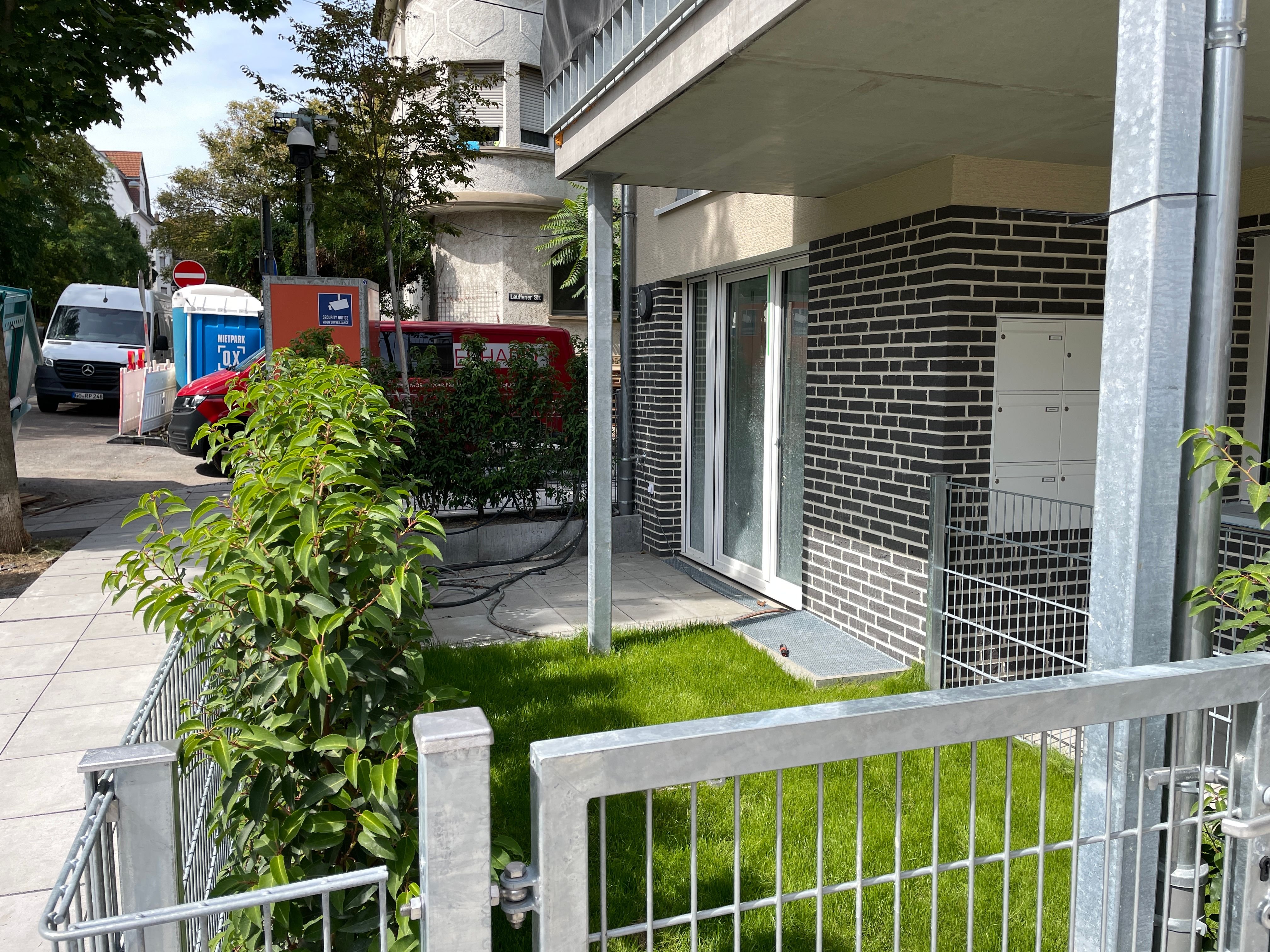 Terrassenwohnung zum Kauf provisionsfrei 485.500 € 3 Zimmer 77,4 m²<br/>Wohnfläche EG<br/>Geschoss ab sofort<br/>Verfügbarkeit Bönnigheimer Straße 32 Zuffenhausen - Mitte Stuttgart 70435