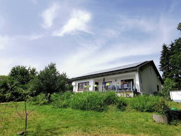 Bungalow zum Kauf 289.000 € 4 Zimmer 105 m² 1.280 m² Grundstück Engolling Auerbach 94530