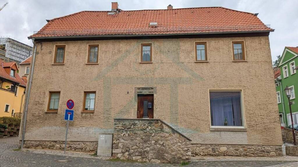 Einfamilienhaus zum Kauf 64.000 € 8 Zimmer 224 m² 214 m² Grundstück Ranis 07389