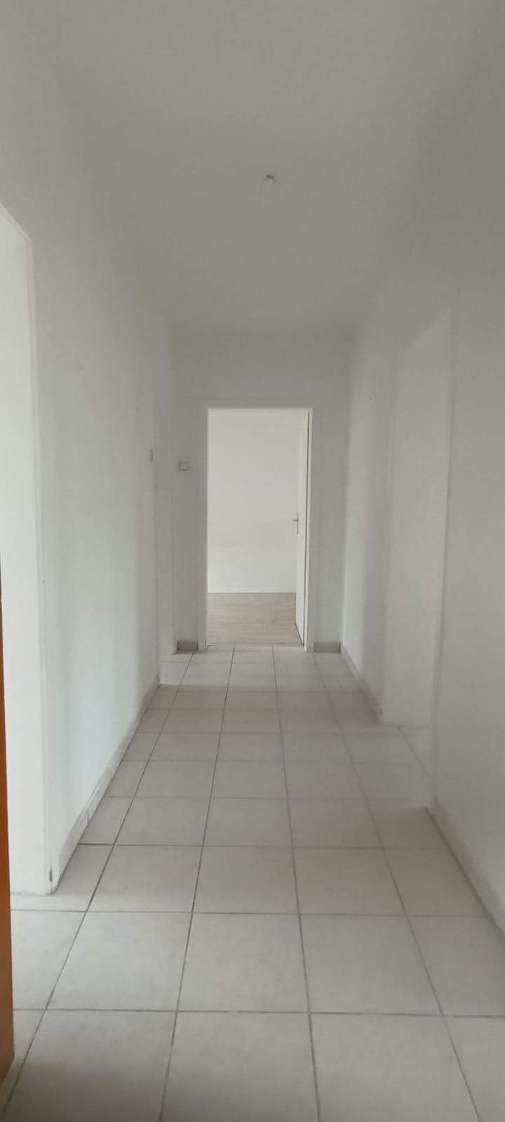 Wohnung zur Miete 450 € 3 Zimmer 76,7 m²<br/>Wohnfläche 5.<br/>Geschoss ab sofort<br/>Verfügbarkeit Heinrichplatz 3 Bulmke - Hüllen Gelsenkirchen 45888