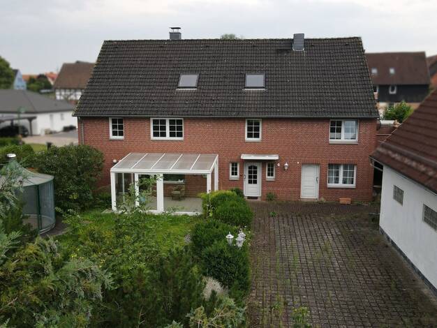 Einfamilienhaus zum Kauf 260.000 € 10 Zimmer 395 m² 1.400 m² Grundstück Grafelde Adenstedt 31079