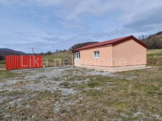 Einfamilienhaus zum Kauf 95.000 € 3 Zimmer 80 m² 4.260 m² Grundstück Brinje 53260