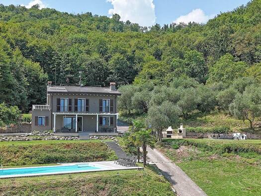 Haus zum Kauf 2.300.000 € 250 m² 7.000 m² Grundstück Salò 25087