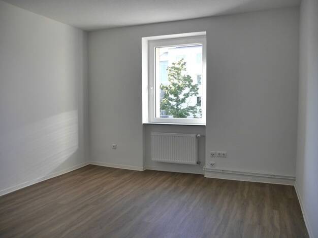 Wohnung zur Miete 488 € 2 Zimmer 46,5 m² 1. Geschoss frei ab 21.11.2025 Friedensstraße 87 Mühlheim Mühlheim am Main 63165
