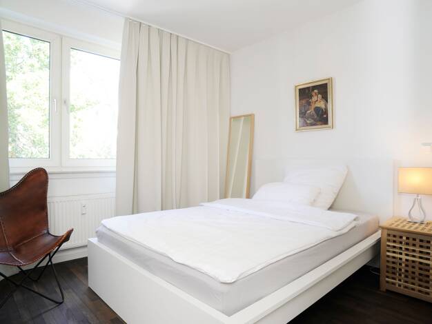 Wohnung zur Miete Wohnen auf Zeit 1.900 € 2 Zimmer 54 m² frei ab sofort Ostend Frankfurt am Main 60314