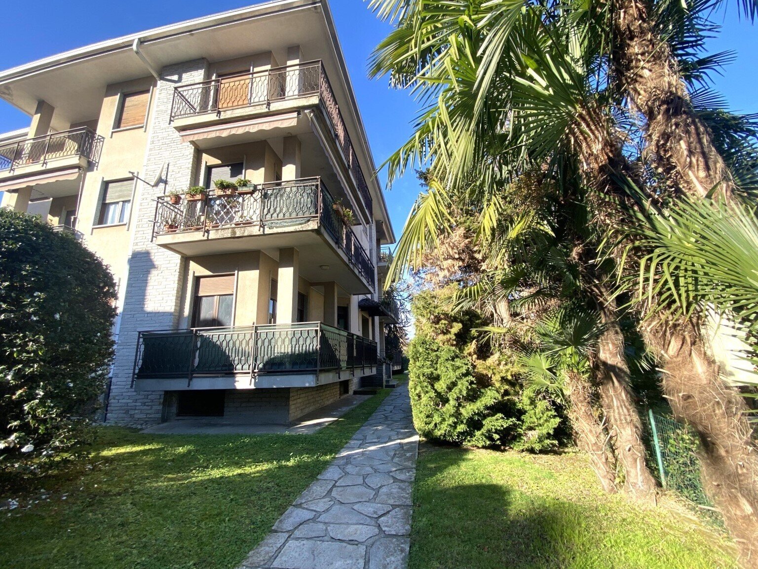 Wohnung zum Kauf 270.000 € 3 Zimmer 77 m²<br/>Wohnfläche 2.<br/>Geschoss ab sofort<br/>Verfügbarkeit Stresa