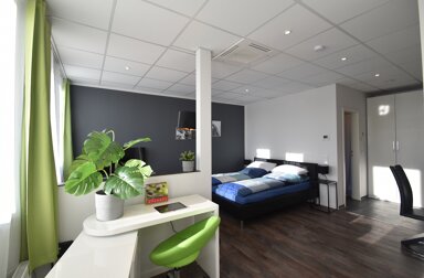 Studio zur Miete 1.445 € 1 Zimmer 32 m² 5. Geschoss Triftstraße Niederrad Frankfurt am Main 60528