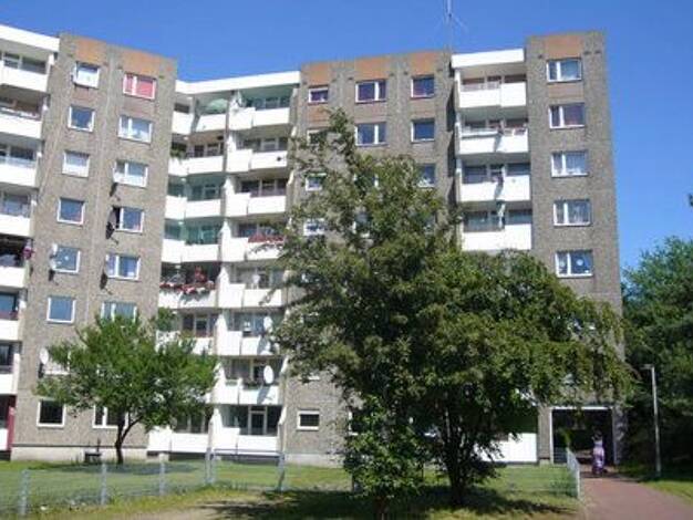 Wohnung zur Miete 678 € 3 Zimmer 85 m² 4. Geschoss frei ab 22.04.2026 Schwarzwaldstr. 37 Sahlkamp Hannover 30657