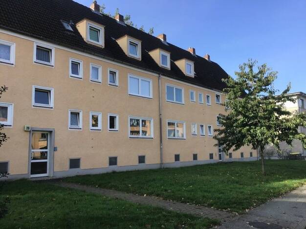 Wohnung zur Miete 605 € 2,5 Zimmer 52,4 m² frei ab 09.04.2026 Schanzenweg 30 St. Gertrud Lübeck 23564