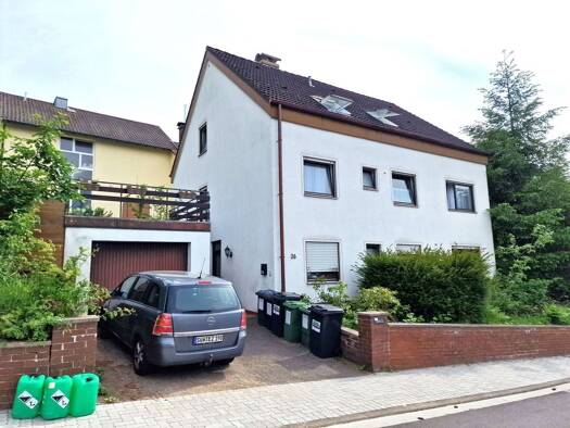 Mehrfamilienhaus zum Kauf provisionsfrei 429.000 € 9 Zimmer 198 m² 490 m² Grundstück frei ab sofort Annweiler Annweiler am Trifels 76855