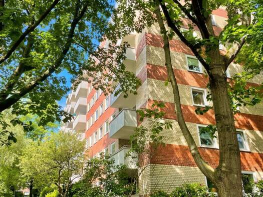 Wohnung zur Miete 710 € 3 Zimmer 70,5 m² 3. Geschoss frei ab 01.09.2026 Otto-Wels-Straße 58 Winterhude Hamburg 22297