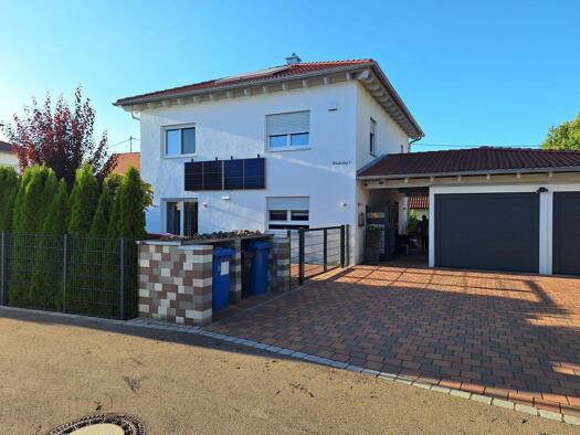 Haus zum Kauf 699.000 € 4 Zimmer 160 m² 618 m² Grundstück Asbach-Bäumenheim 86663