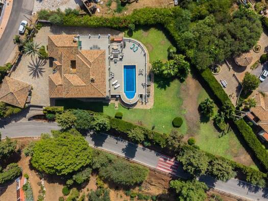 Einfamilienhaus zum Kauf 1.995.000 € 627 m² 2.414 m² Grundstück El Parral 0