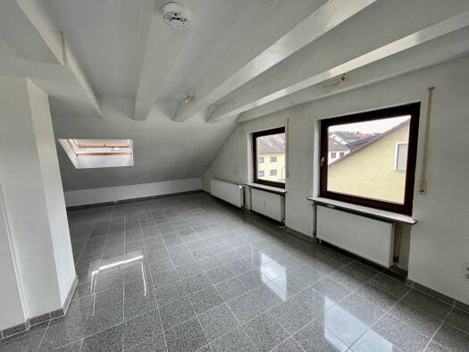 Wohnung zur Miete 520 € 1 Zimmer 57 m² frei ab 01.09.2026 Versbach Würzburg 97078