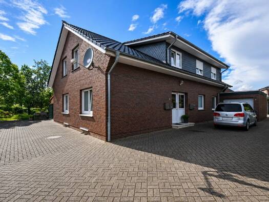 Mehrfamilienhaus zum Kauf provisionsfrei 599.000 € 11 Zimmer 247 m² 904 m² Grundstück Friesoythe Friesoythe 26169